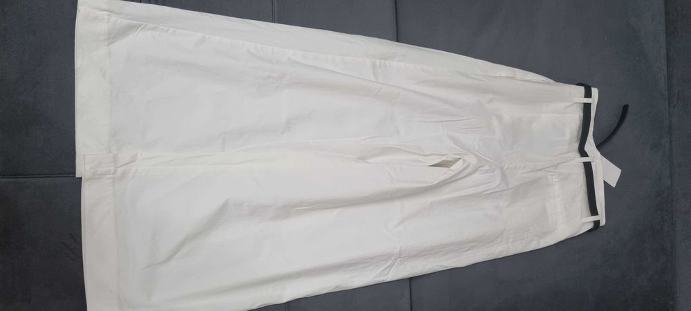 Pantaloni H&M albi noi XS