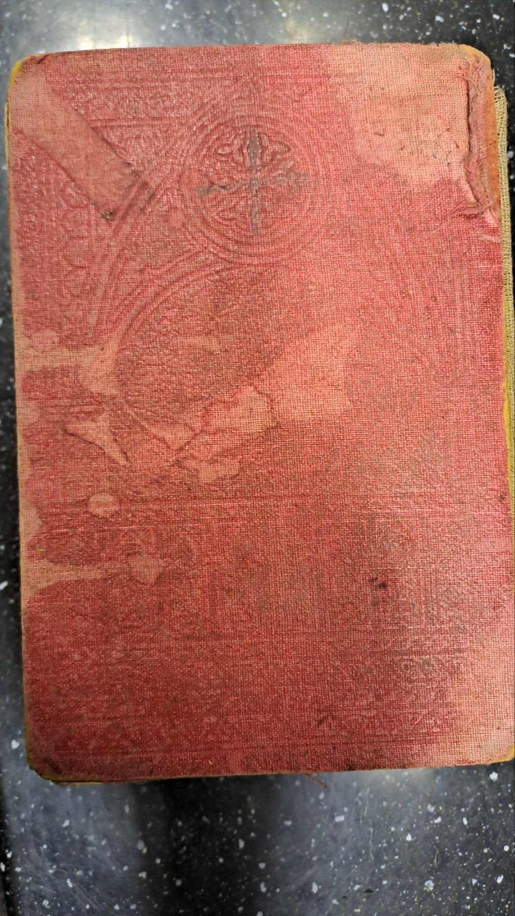 БИБЛИЯ "Свещенното писание"Цариград 1914г  /на 111 години/-300лв