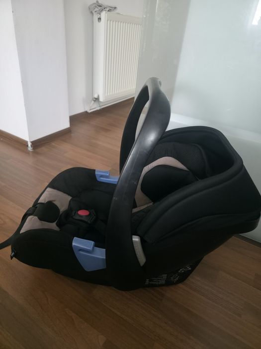 Scoica auto copil Recaro Privia Mocca + baza ISOFIX