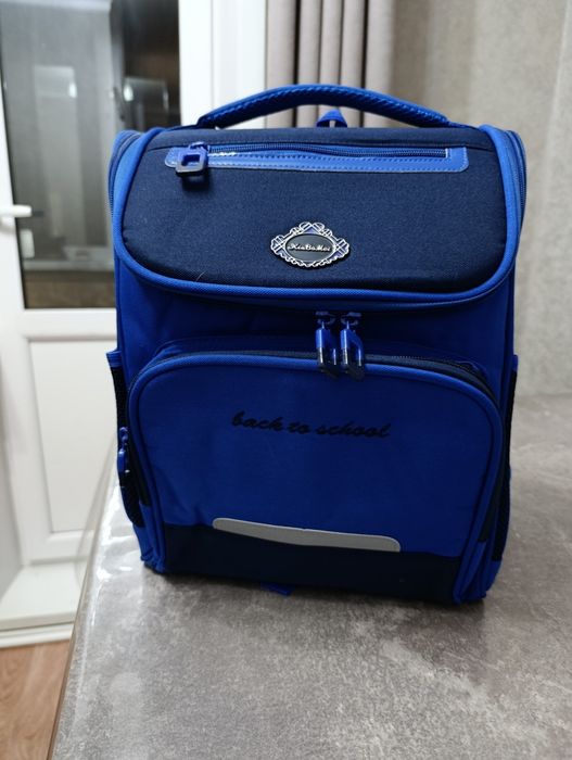 Продам школьный рюкзак