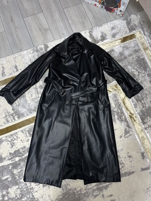 Разгрузка қыздар.1-2 рет ак киілген киімдер