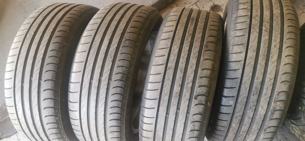 Летни гуми 235 50 18