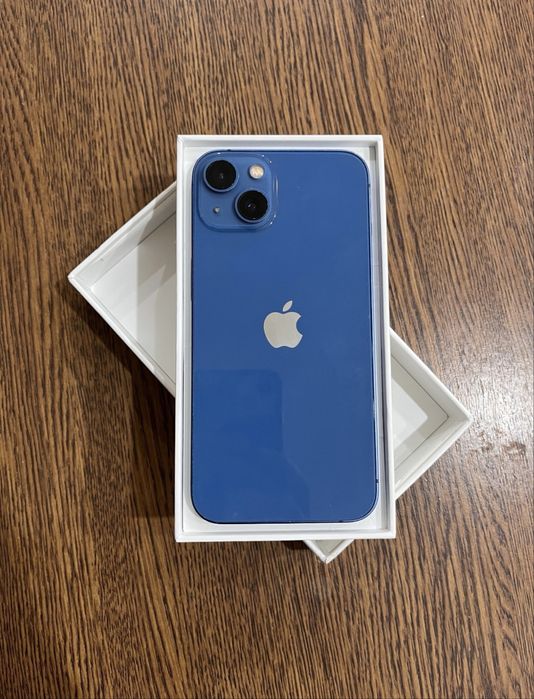 Продам Айфон 13 128gb