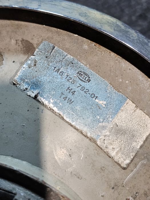 Far BMW Seria 5 (E28?)