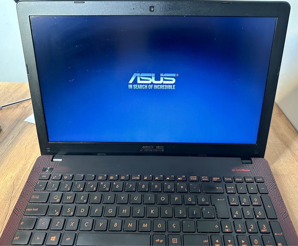 Очень чистый Asus FX550VX-DM с i7 7700 HQ — игровой монстр!