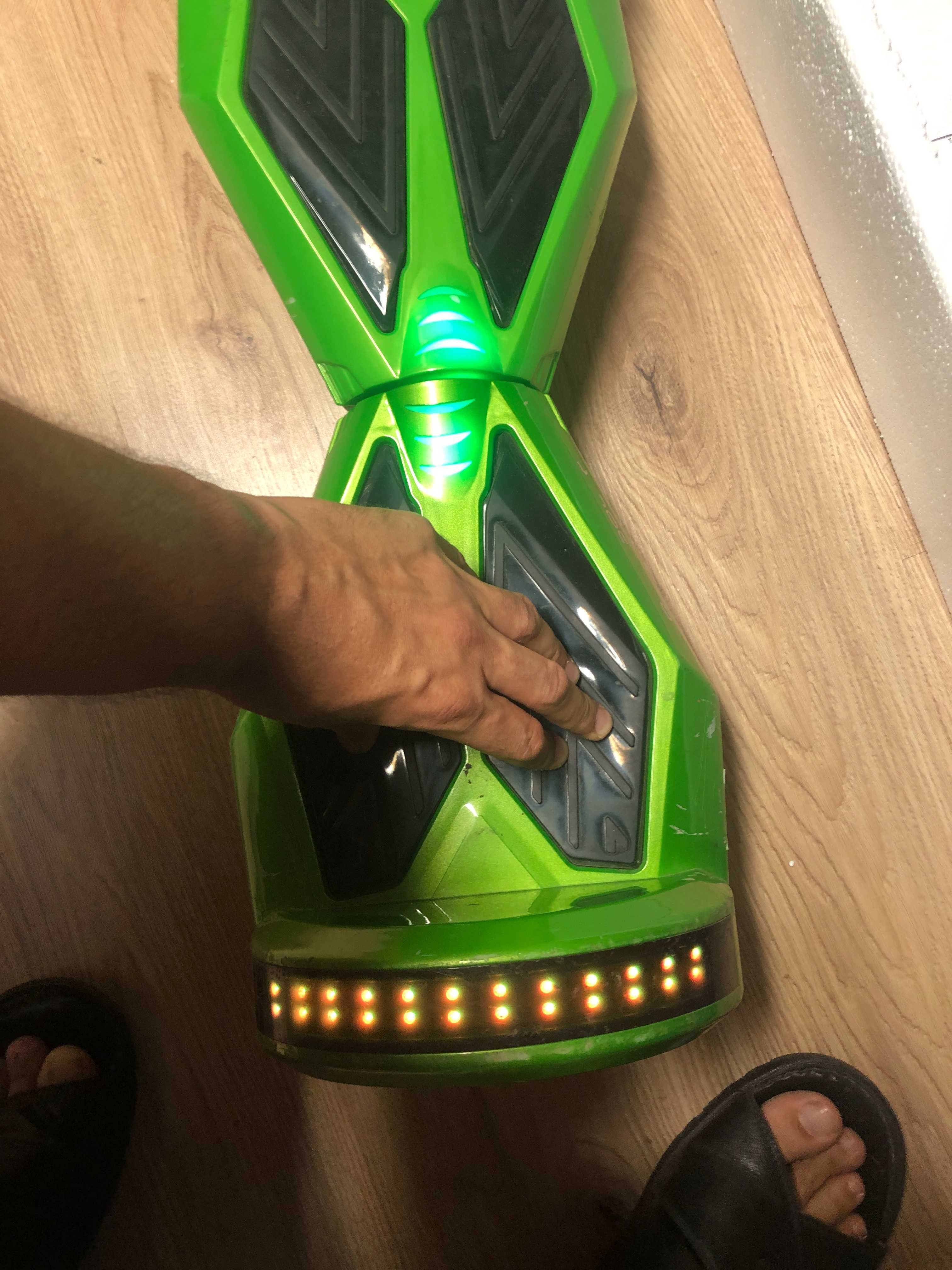 HOVERBOARD Ховърборд Eлектрически скейтборд Alien 8 - Green