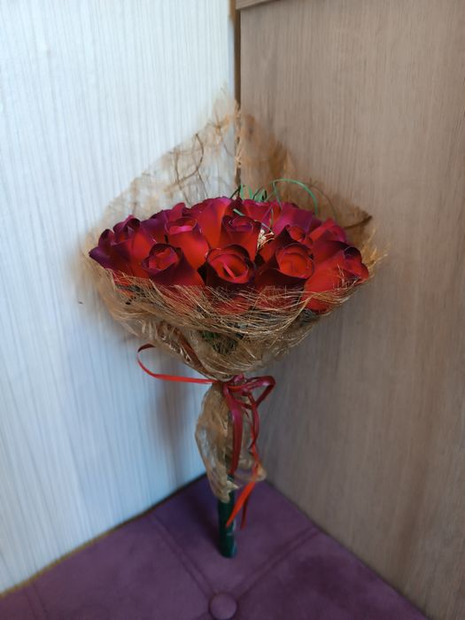 Букет от дървени рози