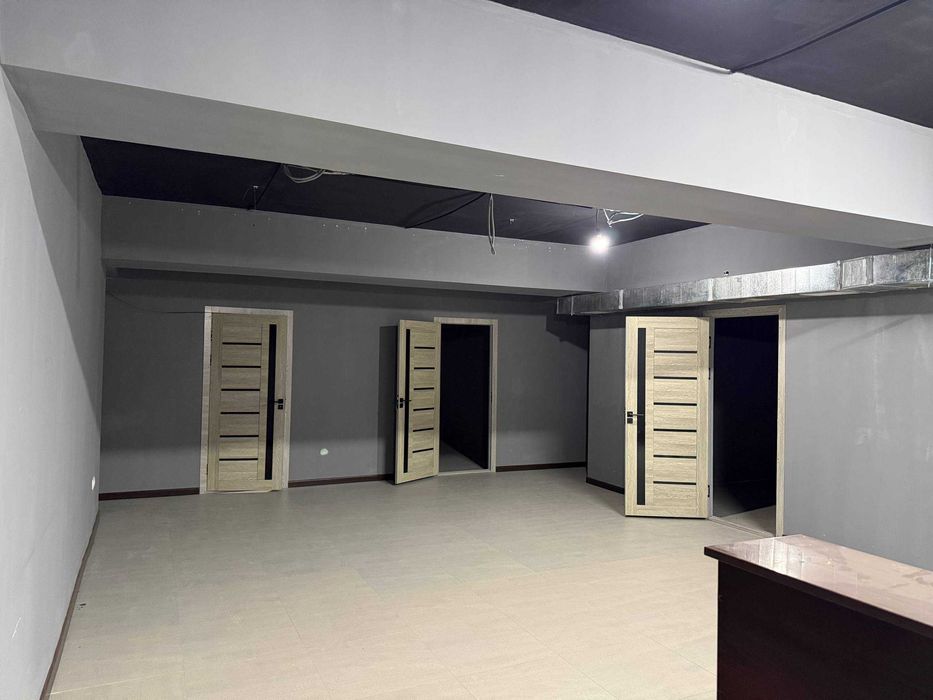 Сдается здание в аренду ул. Бабура цокольный этаж