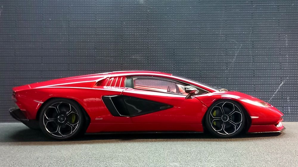 Solido Alfa и Maisto Lamborghini 1/18