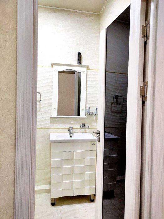 Продается 3-х ком Яккасарайский район 101м2