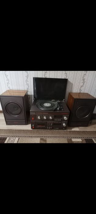 Магнитофон стререфоңический