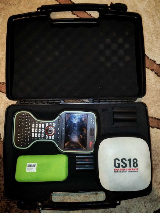 GPS Leica GS 18 + Controller CS20