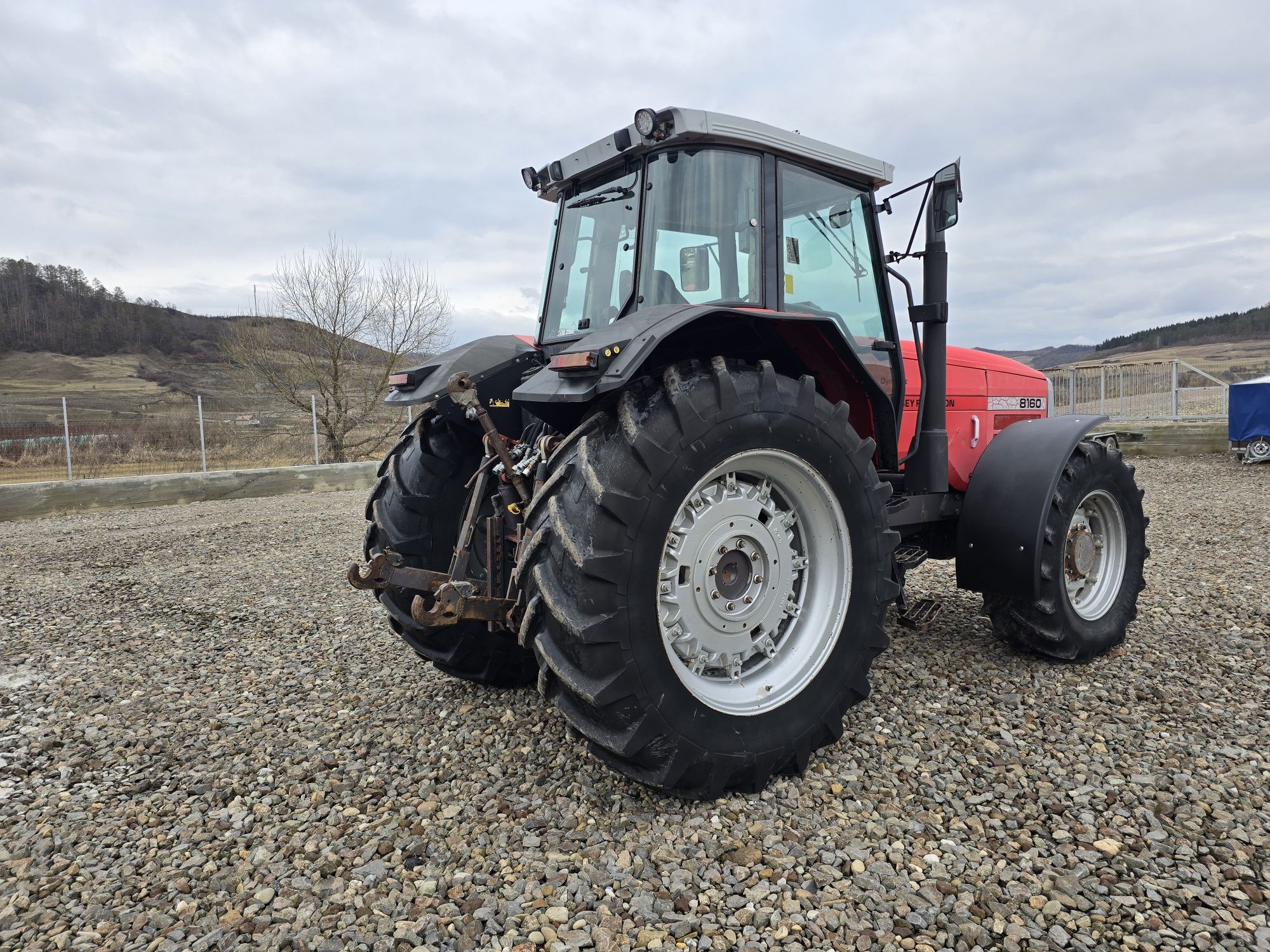 Tractor Massey Ferguson 8160