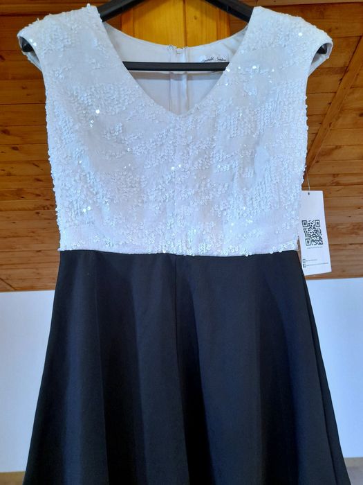 Rochie de seară nouă, cu etichetă