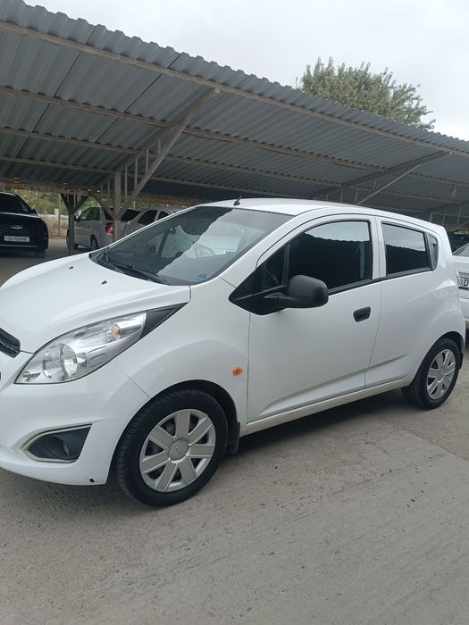 Spark 2012 yil 314000ming yurgan 30%kraskasi bor