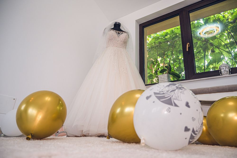 Vând rochie mireasa