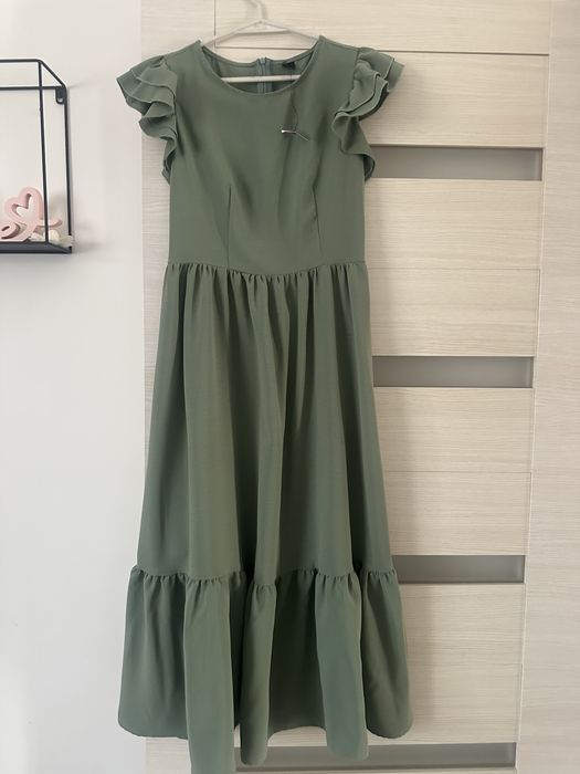 Rochie verde noua.