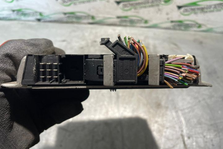 Calculator motor ECU A 111 153 24 79 Mercedes-Benz C-Class W203/S203/