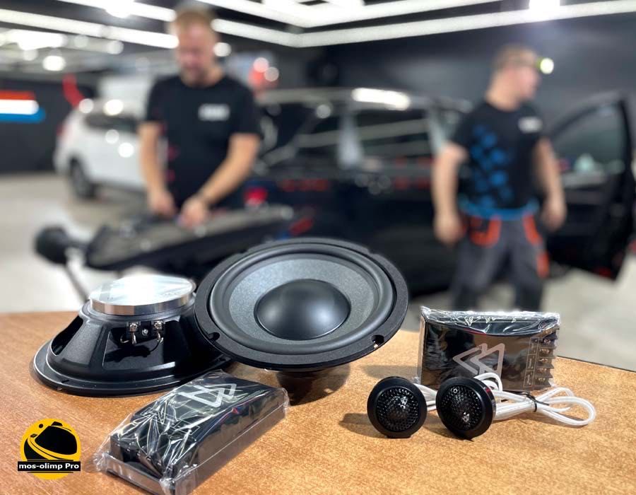 Установка автомагнитол, динамики, сабвуферов