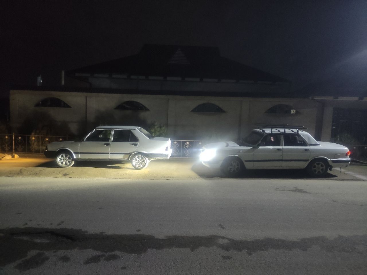 Volga 3110 sotiladi