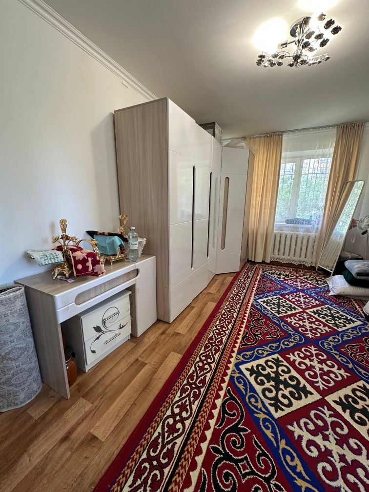 Продается 3х комн кв 3-54 1этаж