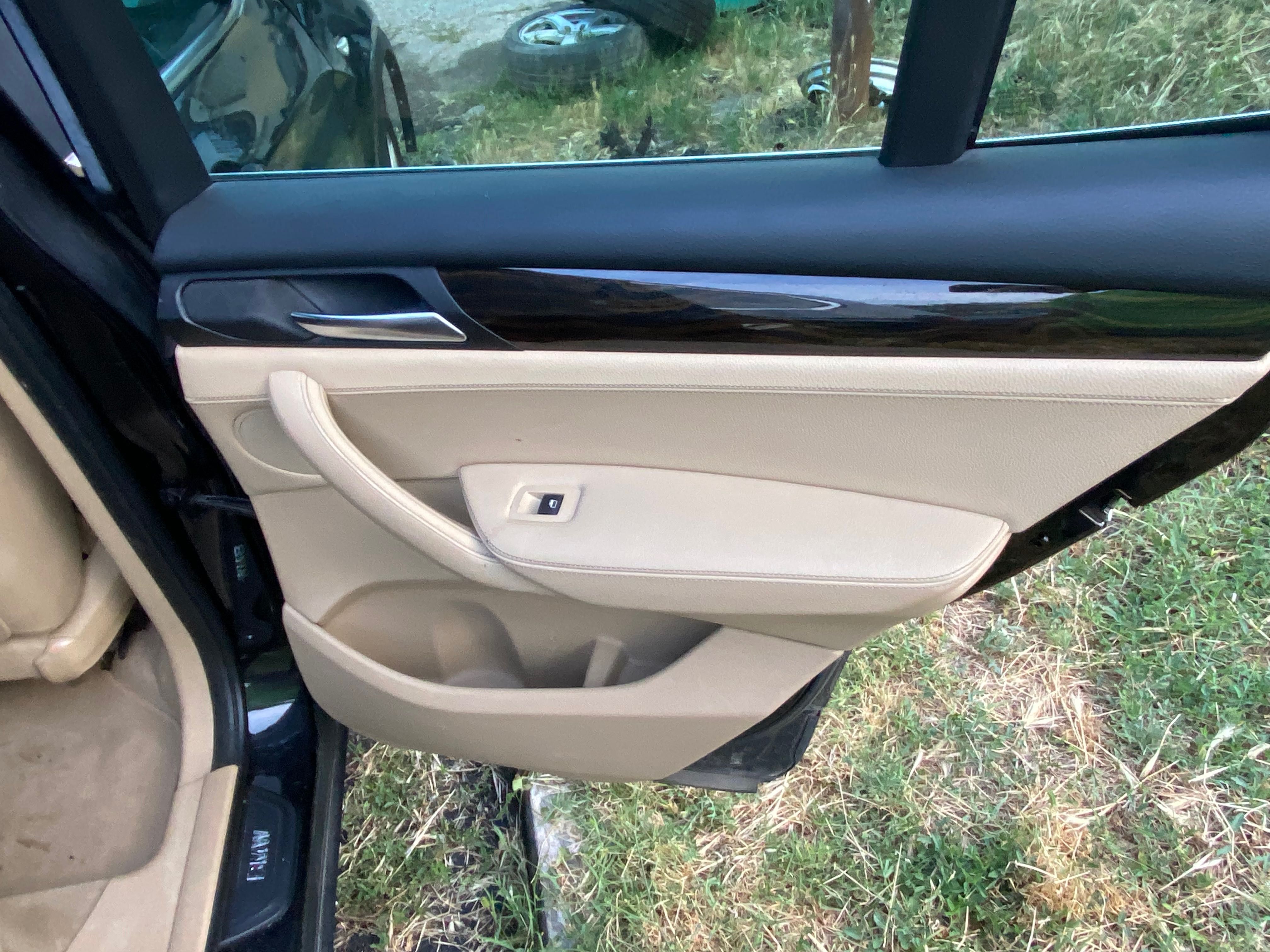Bmw x3 f25 рекаро салон