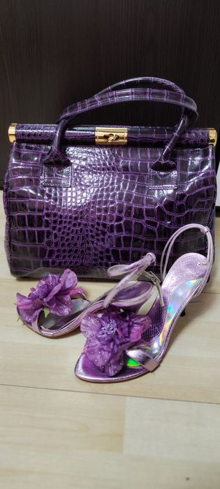 Geanta piele naturala lăcuită mov