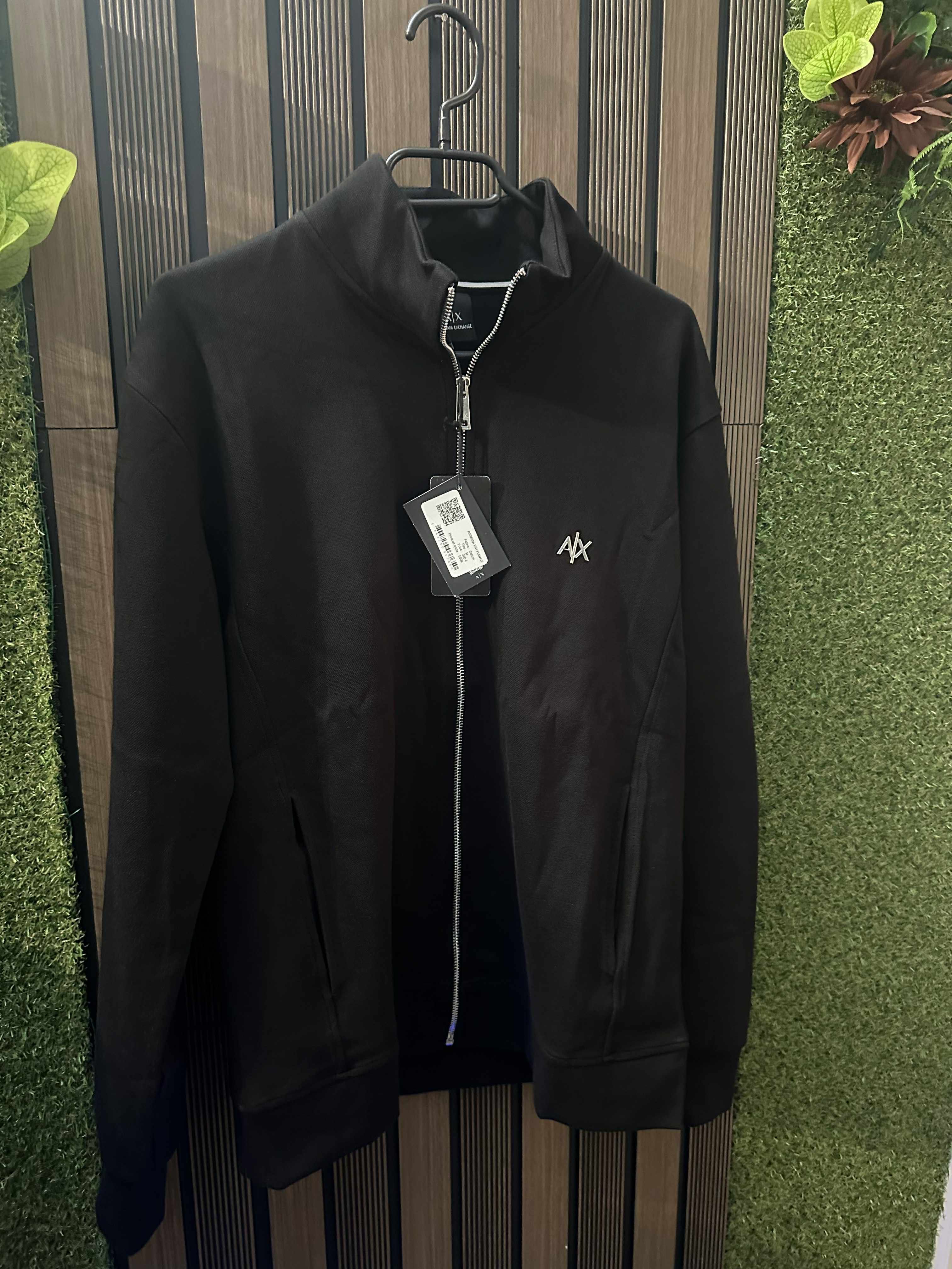Анцунг Armani Exchange Top