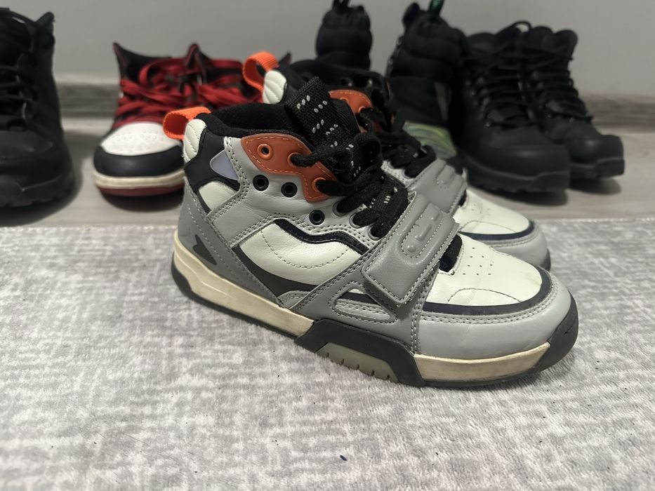 Детски боти като нови