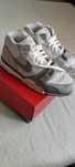Vand adidasi Nike Air Trainer 1