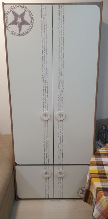 Шкаф для одежды.