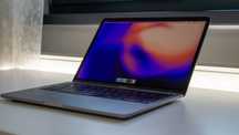 Macbook Pro M2 2022 - US Layout, 92% baterie, Stare Excelenta