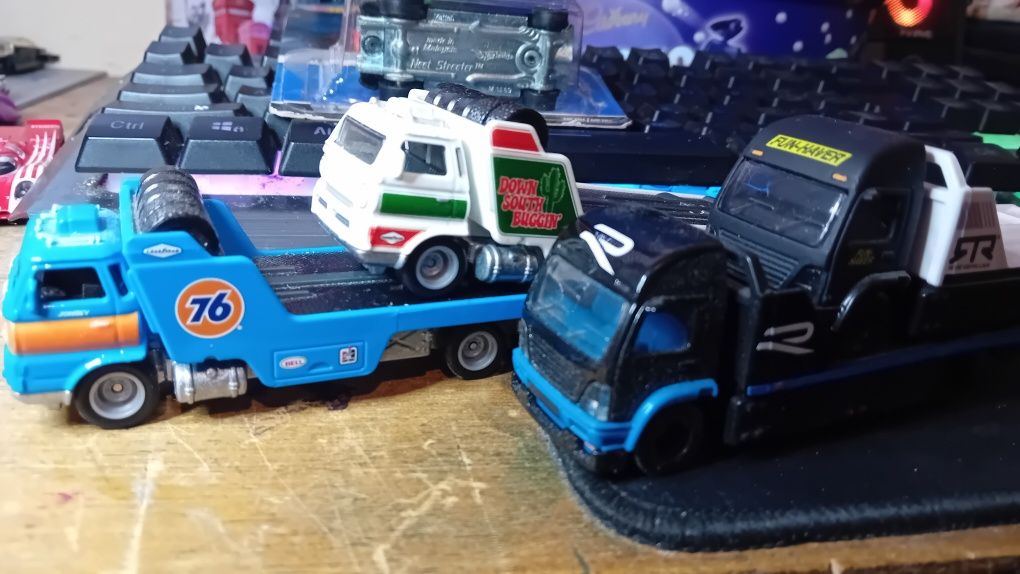 Лот от метални колички Hot wheels, Matchbox, Majorette