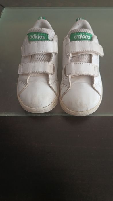 Маратонки Adidas 26 размер