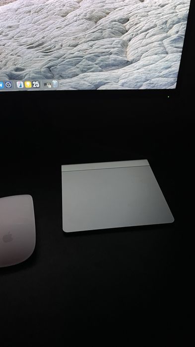 Apple Magic Trackpad yaxshi ishlaydi, holati a’lo