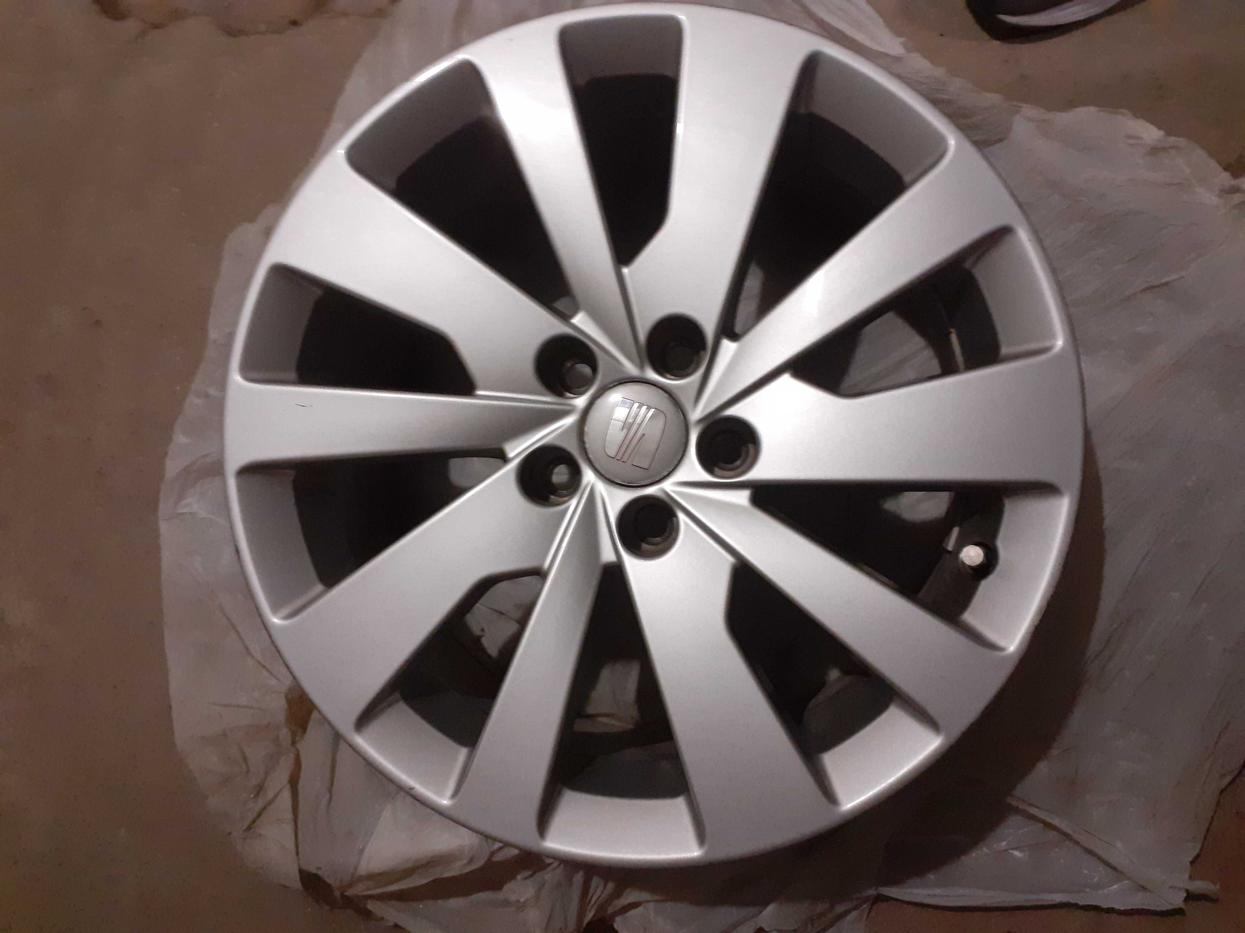 Jante originale Seat 7J16, 5×100, merg și la Skoda, Volkswagen, Audi