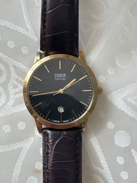 Часы наручные. Швейцарские COVER Sapphire