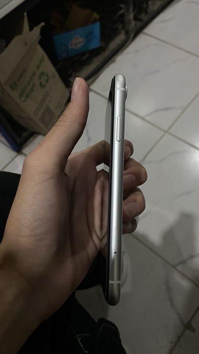 Iphone XR состаяние хорошая
