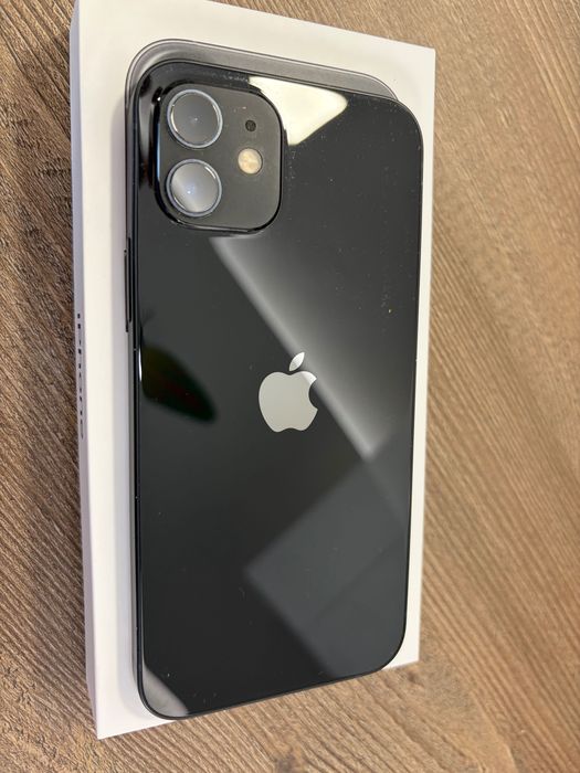 iPhone 12 64GB - black