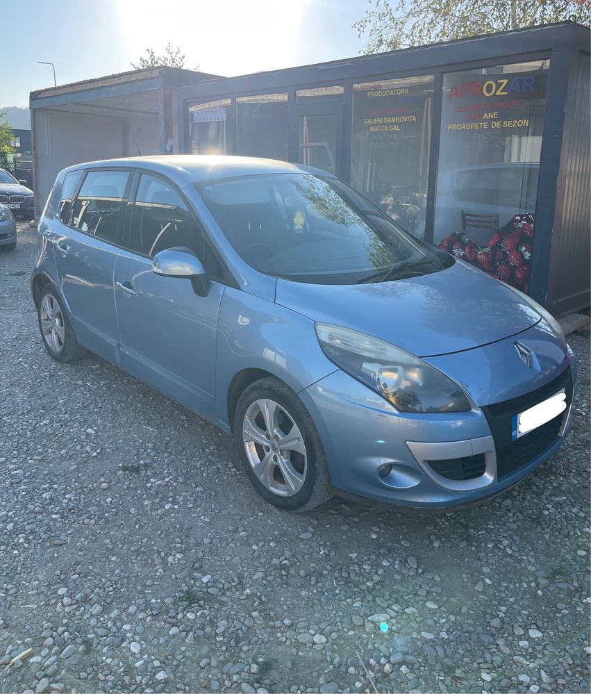 Dezmembrez renault grand scenic 1.6