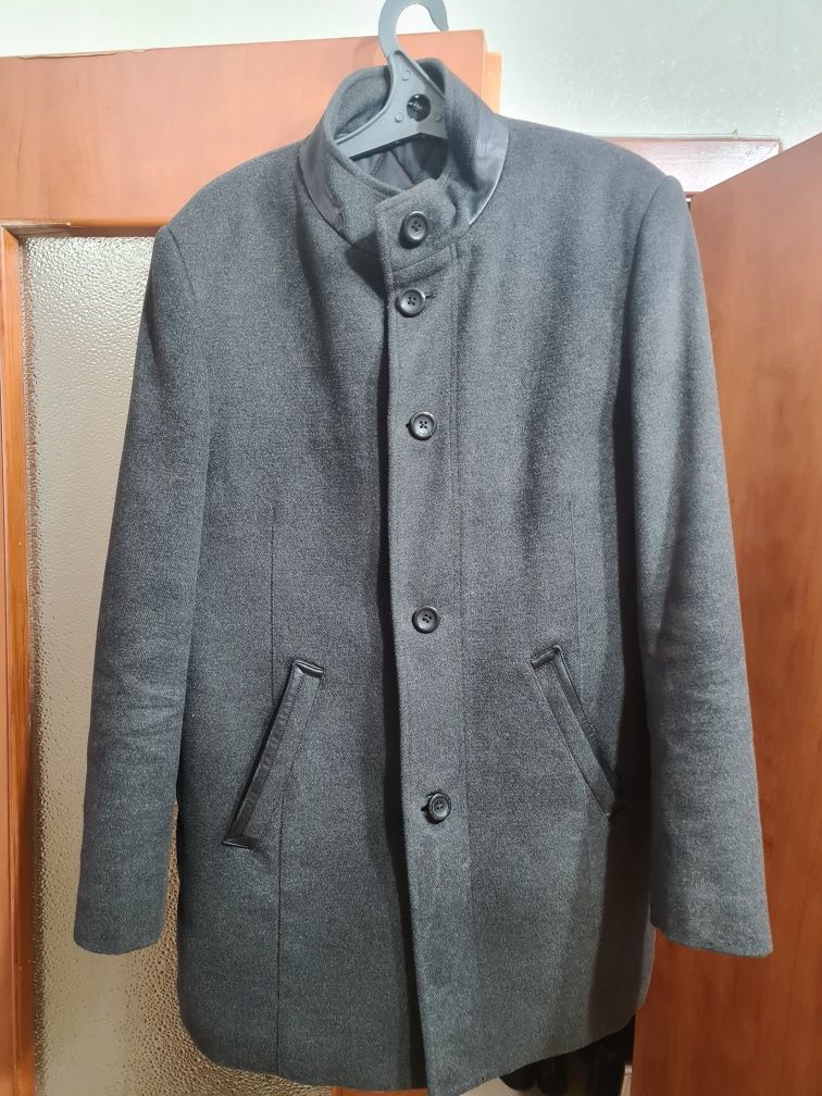 Пальто мужской продам