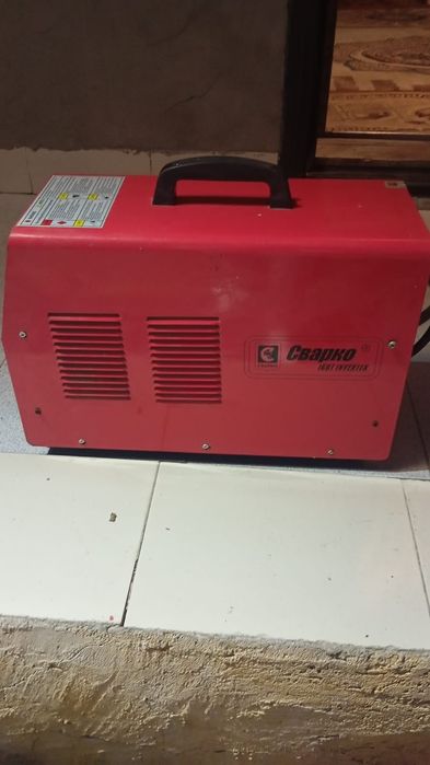 Продам новый сварочный аппарат на 380 В