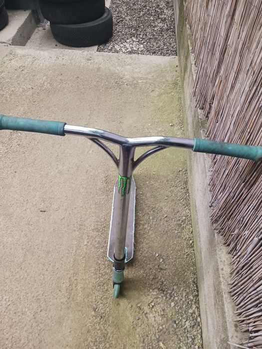 Vând trotineta freestyle mgp