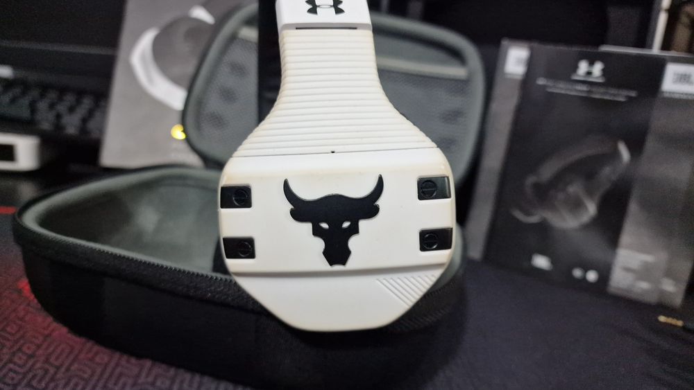 Слушалки JBL Under Armour Project Rock