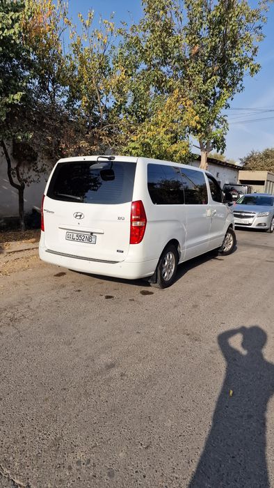 Hyundai Grand Starex Stareks
