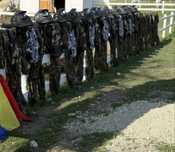 Vând 14 echipamente paintball complete