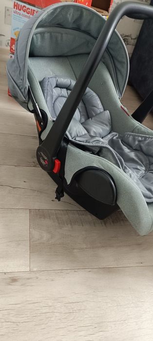 Продам детскую автолюльку