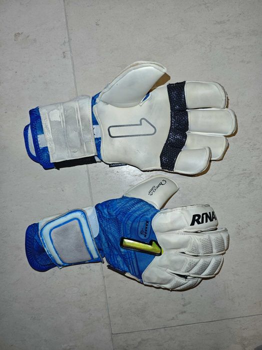 Вратарски ръкавици