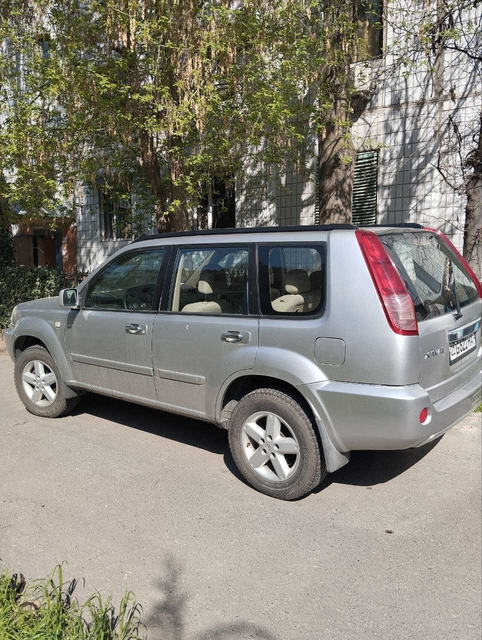 Nissan X-tral 2006 год