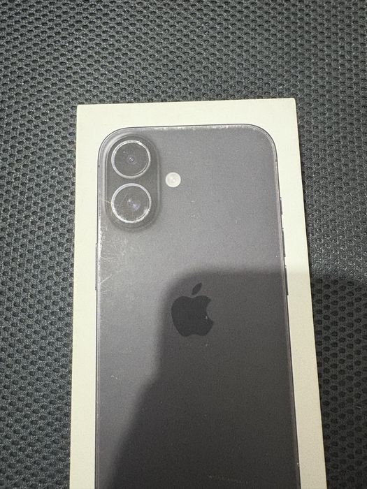 Iphone 16 94% акб